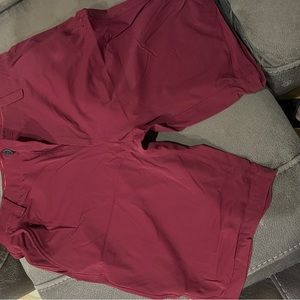 Under armour golf shorts new without tags. Size 32